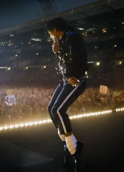 The “Bad” Era Concert Fit